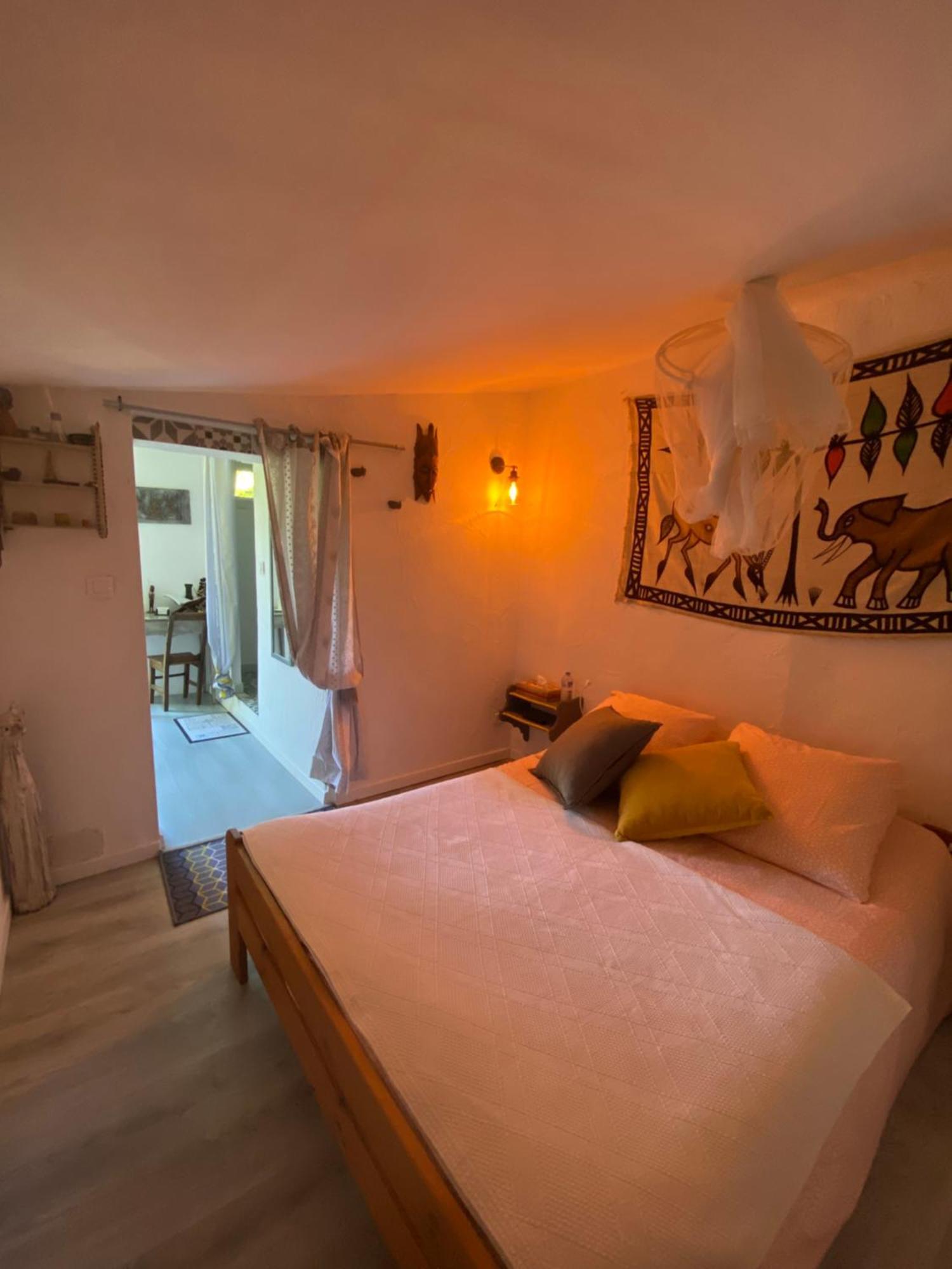 Hotel Le Mazet Des Beaujots Monteux Exterior foto